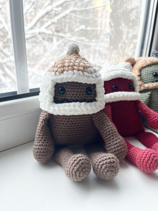 Вязаные игрушки Монстры