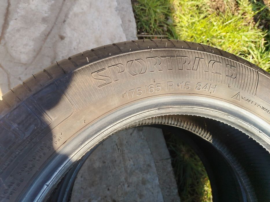 Гуми два броя 175/65/15