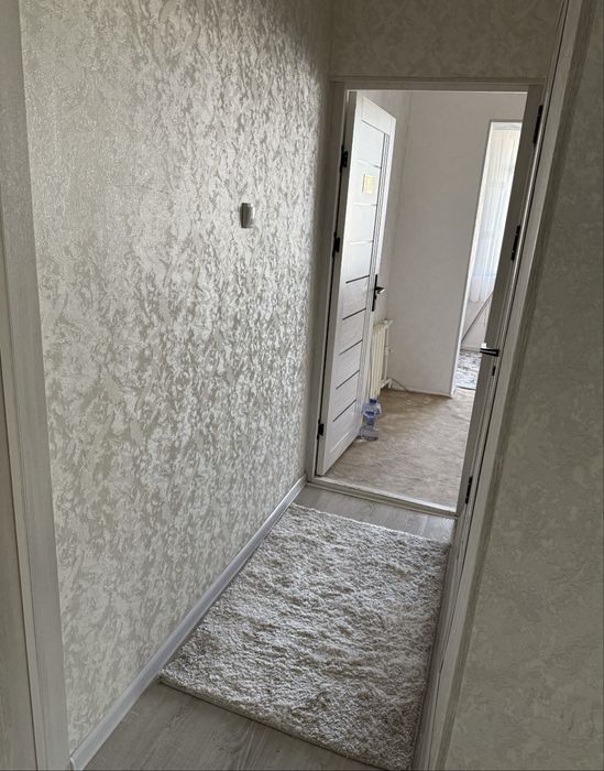 Код 881  Продается срочно 2/5/5 ком квартира куйлюк массив 6