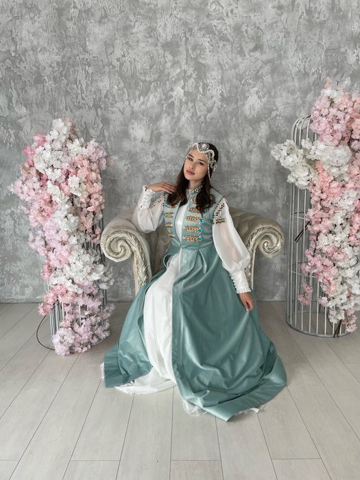 Продаются наряды на кыз узату