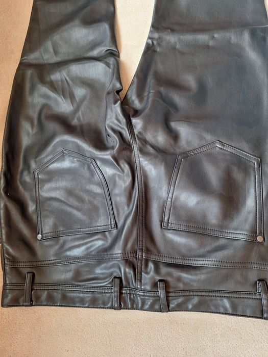 Дамски кожен панталон Zara размер 42
