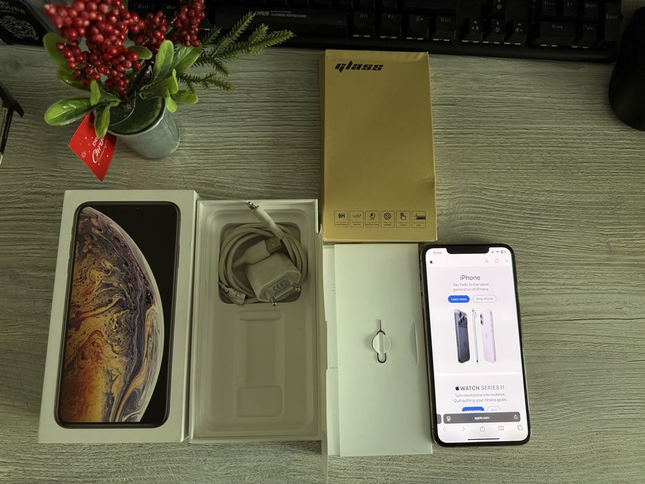 Iphone Xs Max *отлчно състояние*