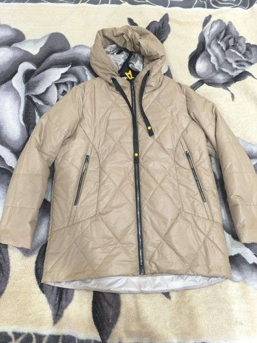 Женская куртка осень/весна