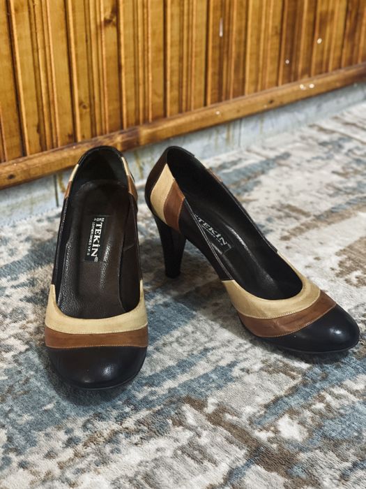 Токчета - кожени, 39 номер.