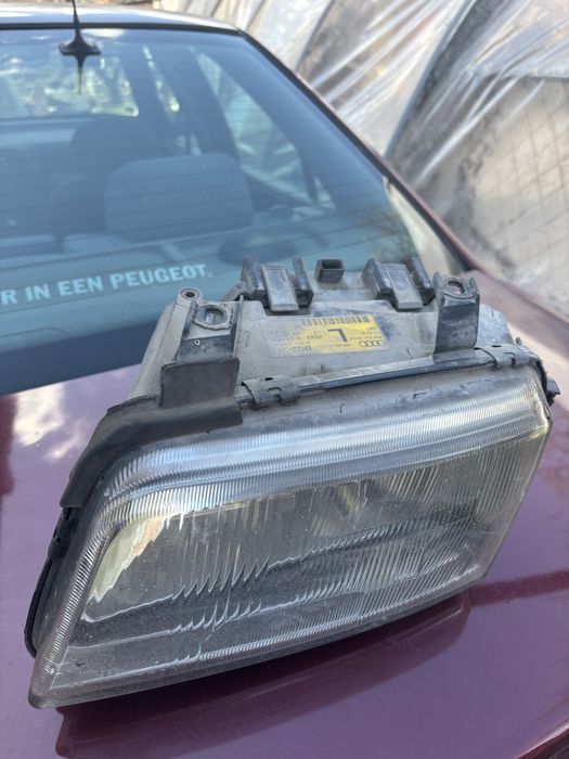 Предна броня, фарове и стопове за Audi A4 (Комби)