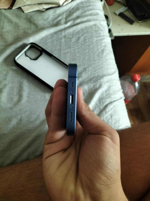 iPhone 13 mini in stare foarte buna