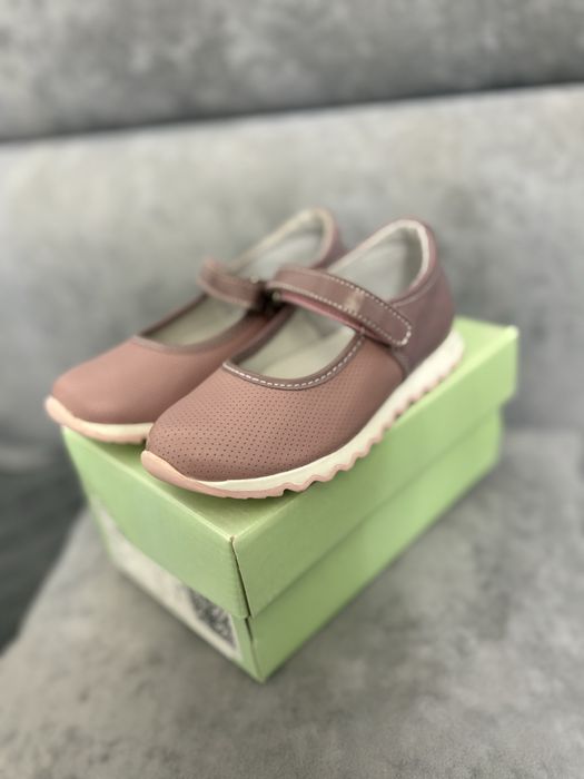 Обувь для девочки