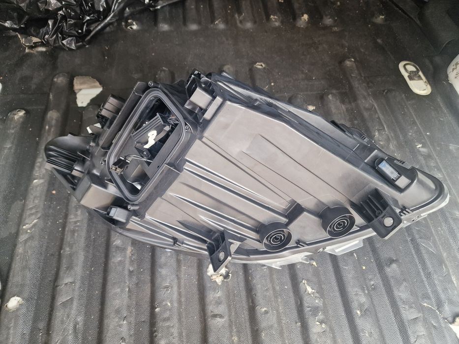 Far Mercedes Sprinter full led high performance w907 stanga ca nou