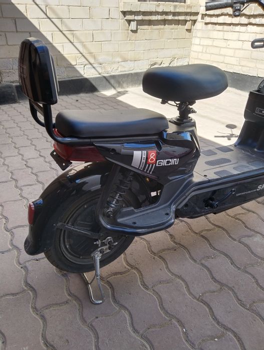 Продам электро скутер