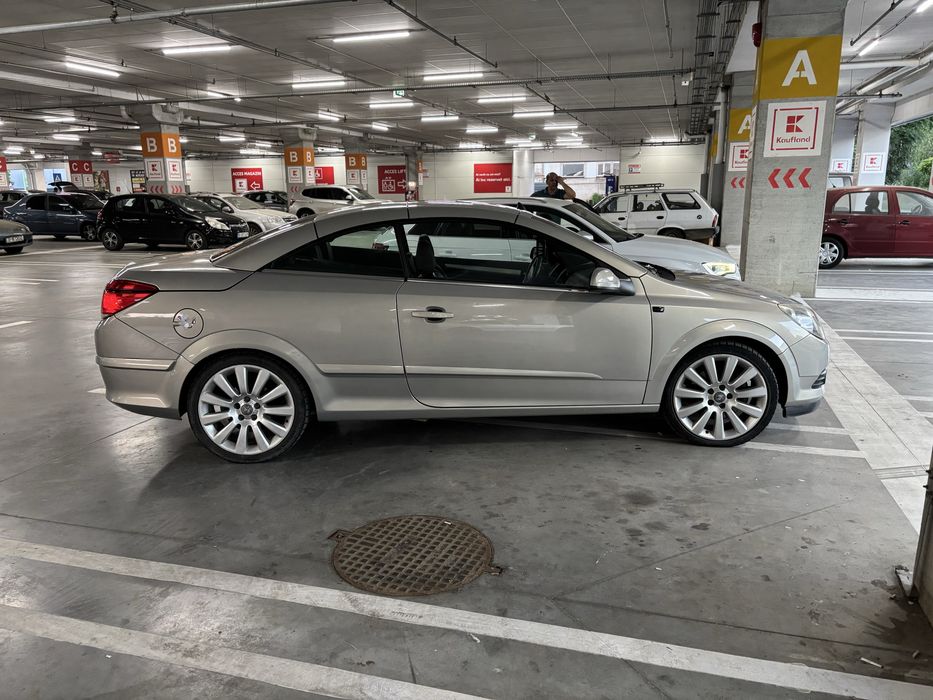 Opel astra twintop