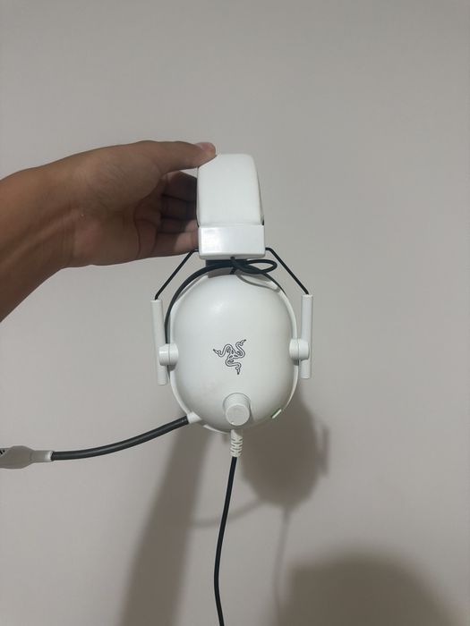 Razer BlackShark V2 белая