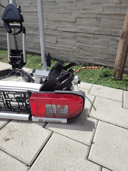 Suport biciclete Hyundai original.