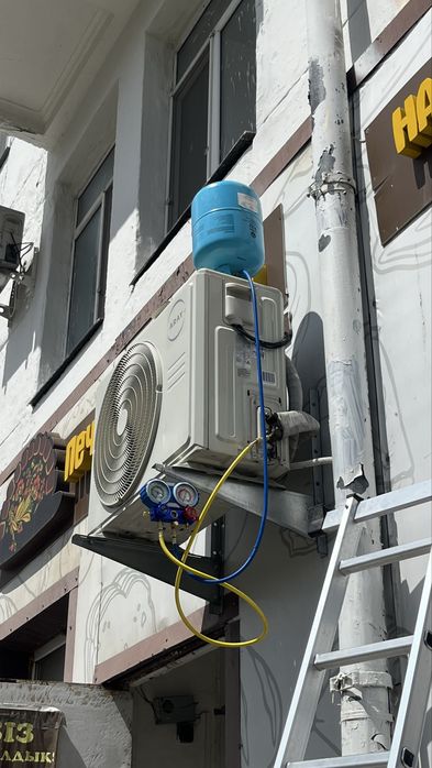 Кондиционер обслуживание и монтаж