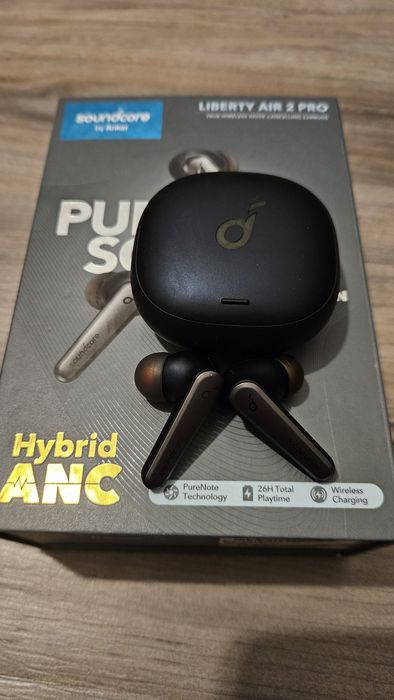 Vând casti wireless Soundcore Liberty Air 2 Pro