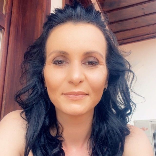 Продавам естествена коса