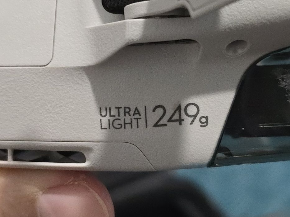 Дрон DJI Mini SE