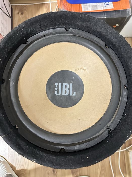 Subwoofer auto JBL