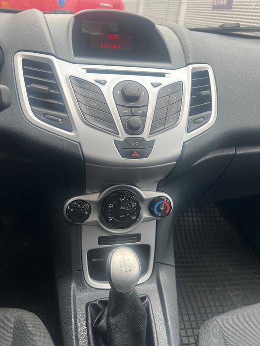 Vand Ford Fiesta