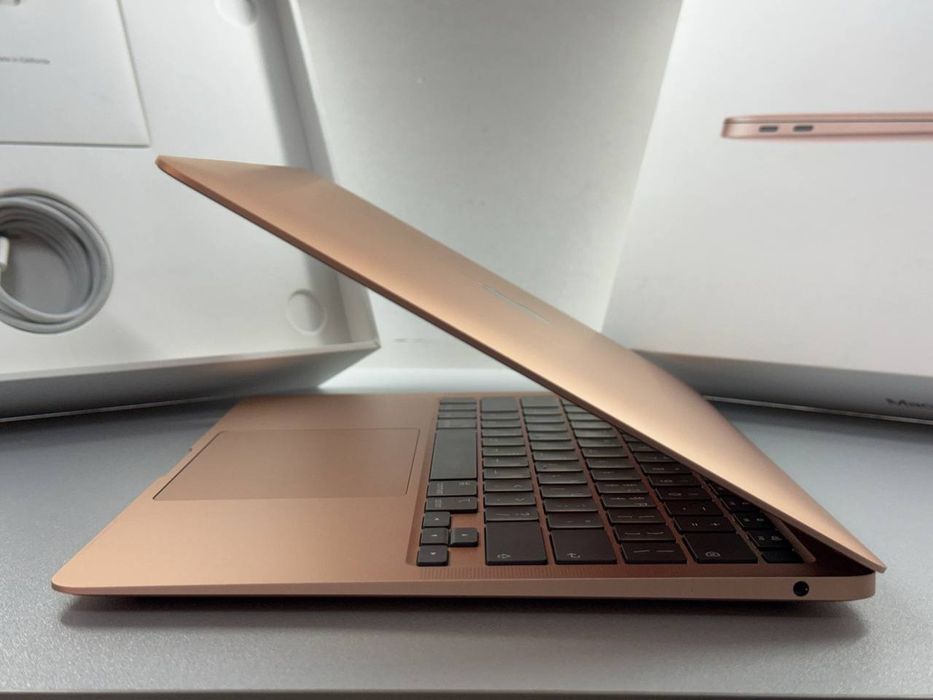 Macbook air 2020 gold