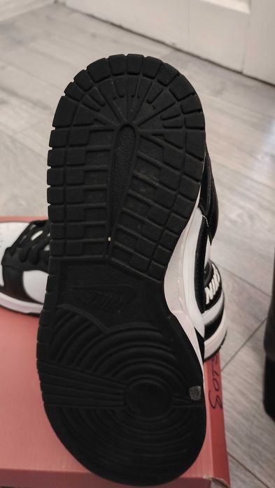 Нови кецове NIKE