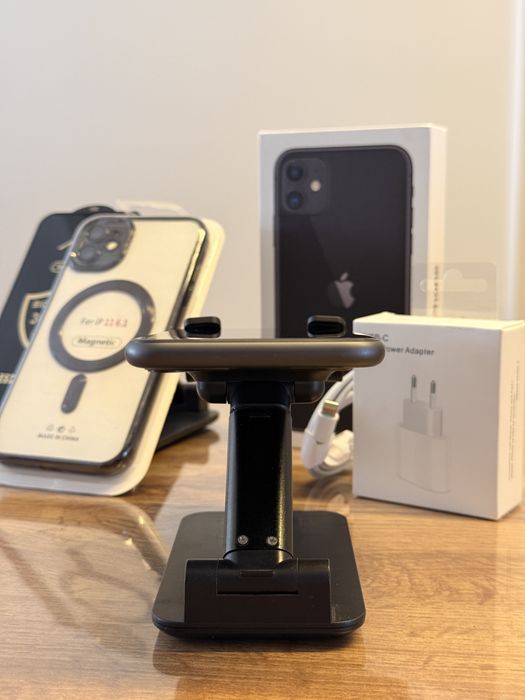 IPhone 11 de 128GB ca NOU cu 100% Sănătate Baterie / Folie Husă și Încărcător 35w nou