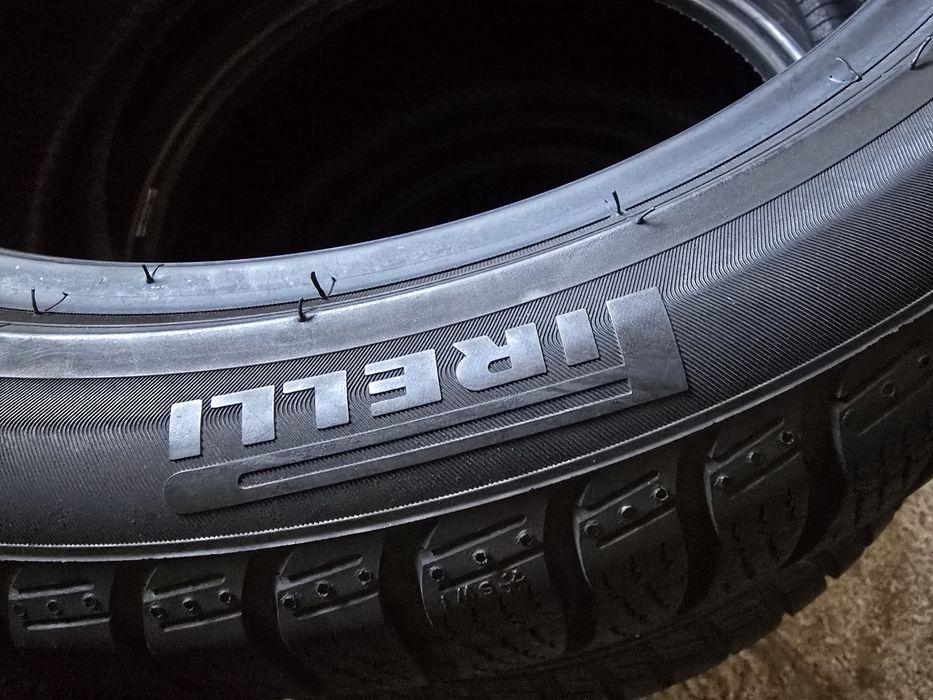 Pirelli 225/45 R18 95H MS iarnă runflat