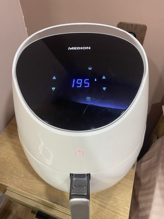 Фритюрник Medion LIFE E30 XL 5 литра нов