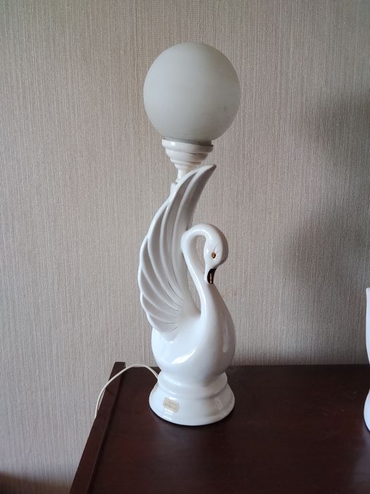 Светильники настольные "Лебеди"
