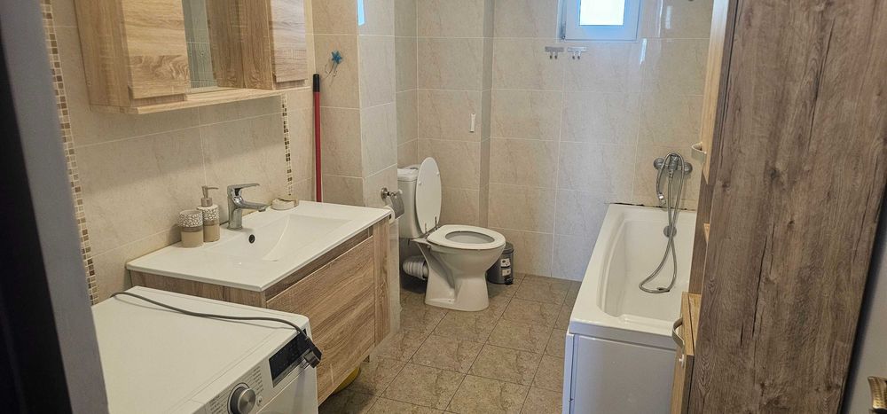 Apartament 3 camere chirie