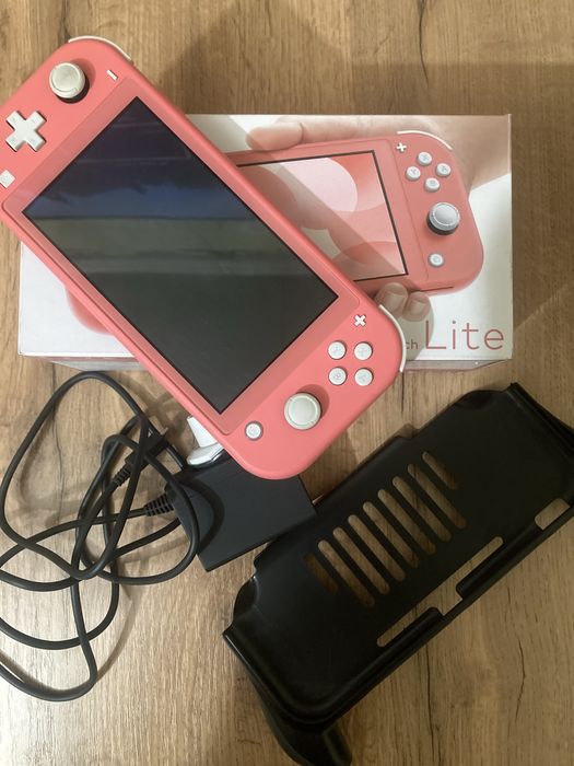 Продается nintendo switch lite