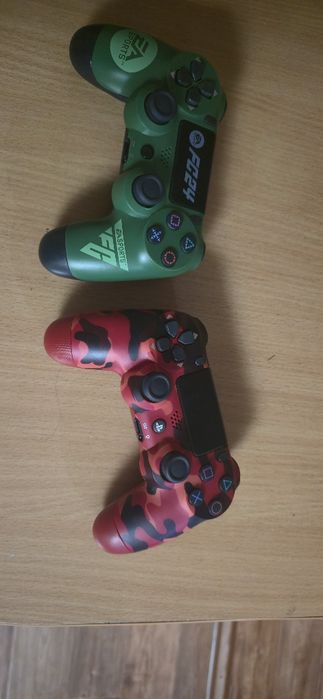 Продам PS 4 slim на 1 тб