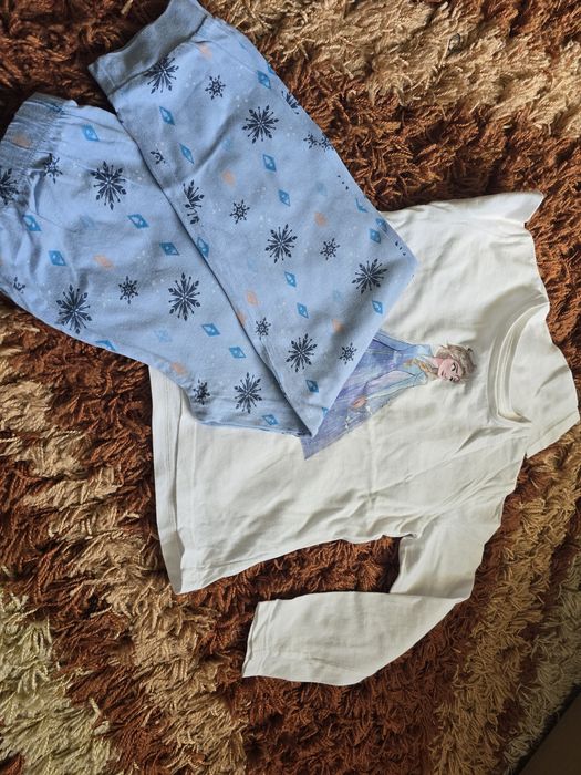 Lot 6 pijamale fete 122cm