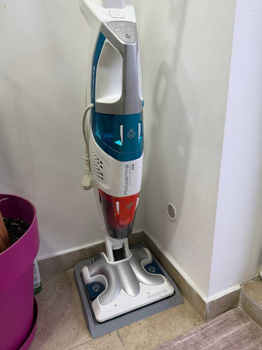 Aspirator vertical cu abur Rowenta RY8561WH Clean & Steam Multi