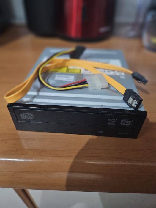 Dvd rom/rw pc desktop