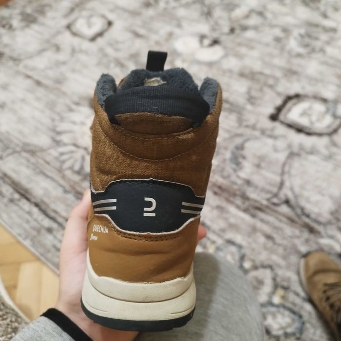 Зимни обувки от Decathlon