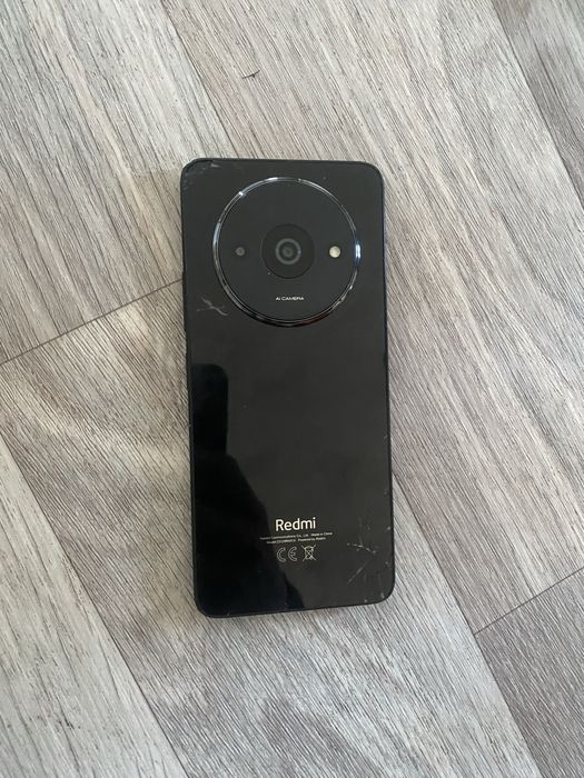 Продам два телефона Redmi A3,Vivo Yo3