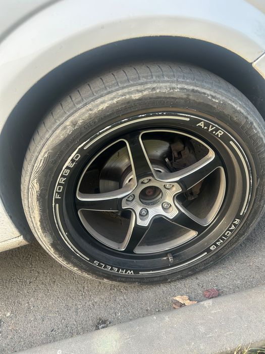 Продам диски с резиной R18