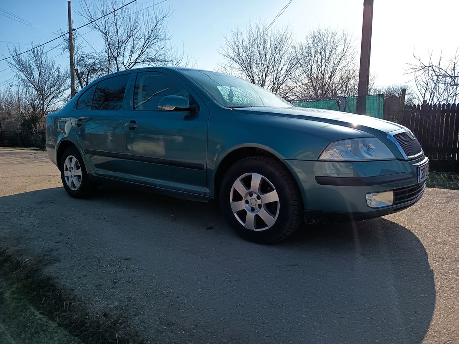Skoda Octavia 2  .