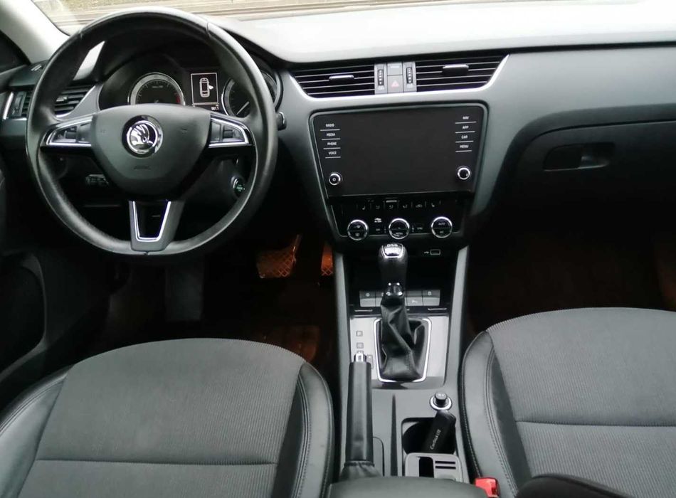 Skoda Octavia AUTOMATA - masini de inchiriat - inchirieri auto