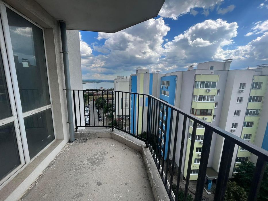 Тристаен, за продажба, ж.к Меден Рудник зона В