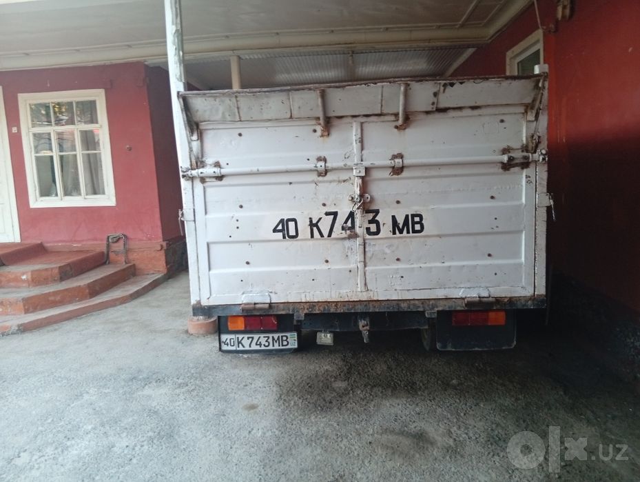 Mersedes benz 8000$ kami bor