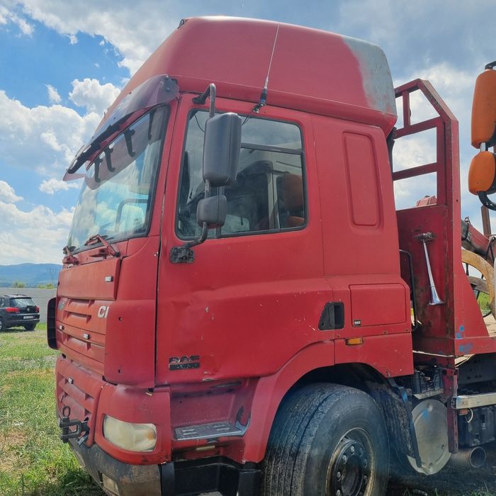 Daf cf cu macara forestiera