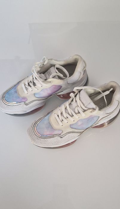 Adidași dama Karl Lagerfeld