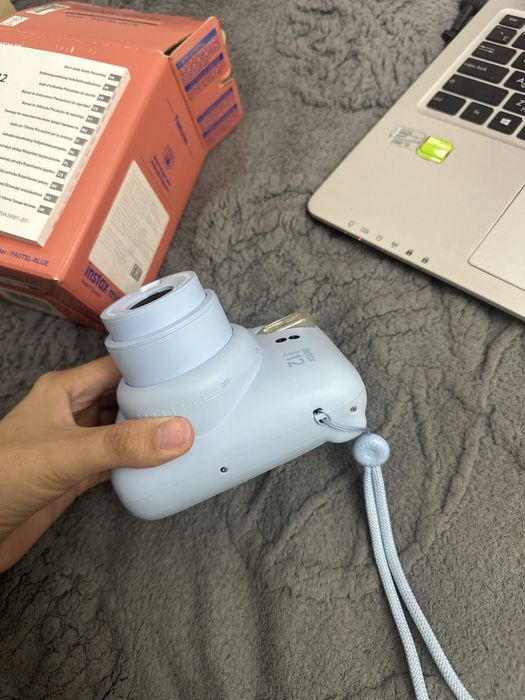 instax mini 12.