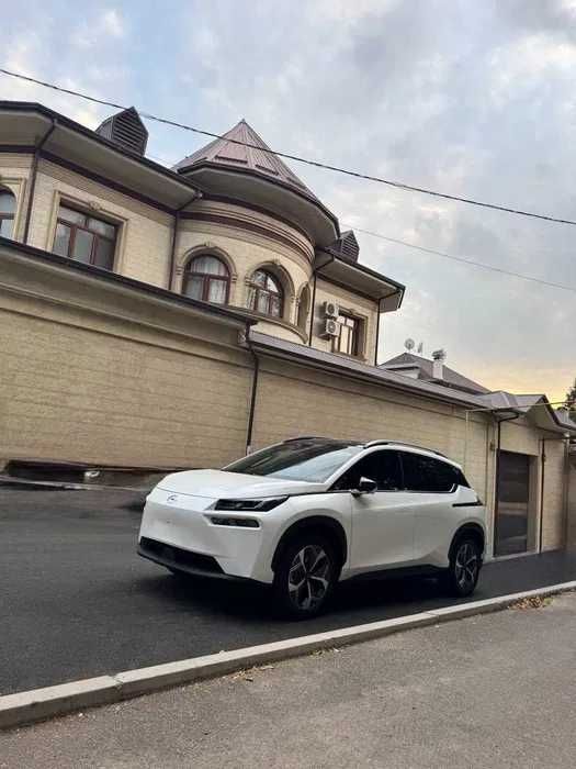 gac aion v plus 500km sotiladi