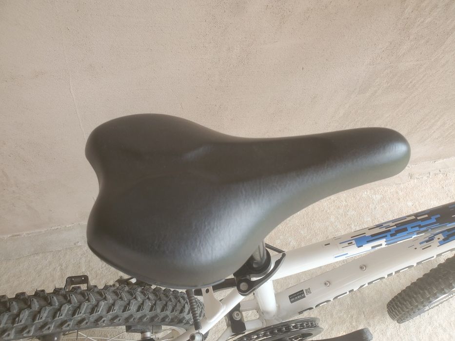 Bicicletă rockrider alba st 120