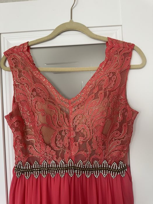 Вечернее платье для мероприятий