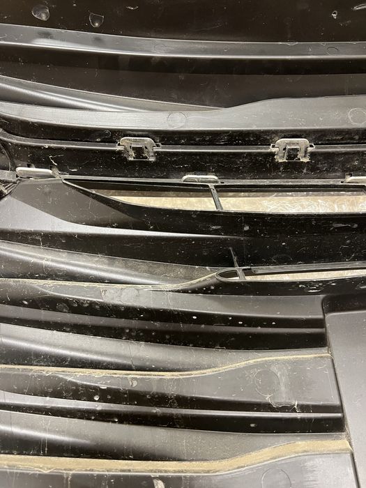 Решетка радиатора Chevrolet Onix 2025