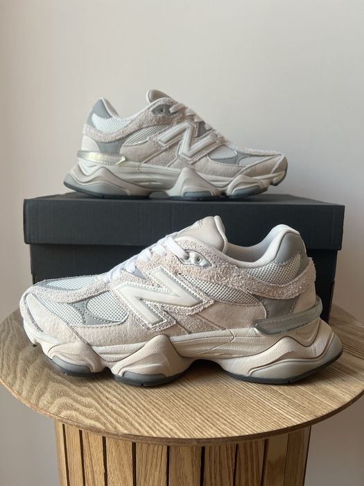 New Balance 9060 Grey