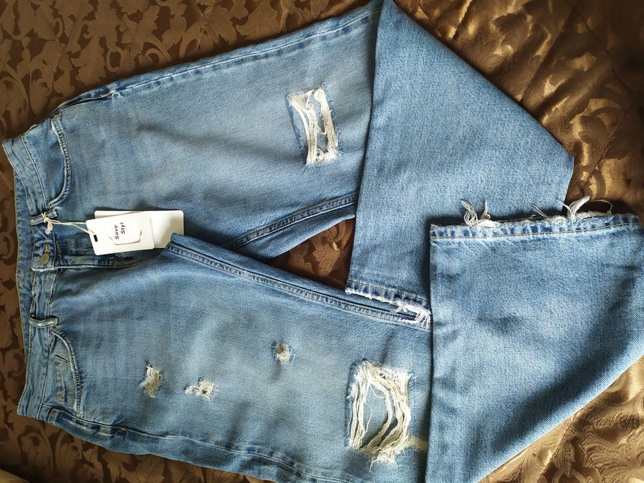 All Saints Дамски накъсани дънки.